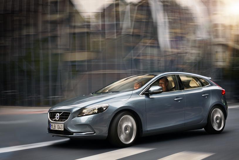 Volvo V40 przód fot. Volvo