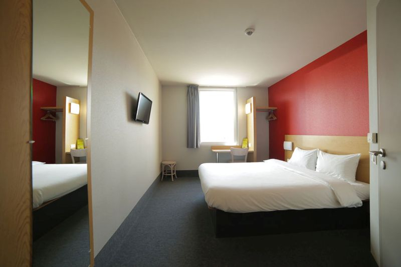 Szczepionka to szansa na to, żeby do hoteli zaczęli wracać goście