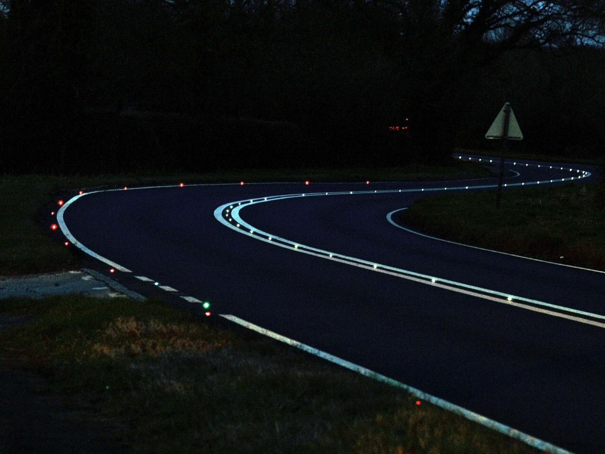 Jazda we mgle jest bardzo niebezbieczna. fot. Newspress