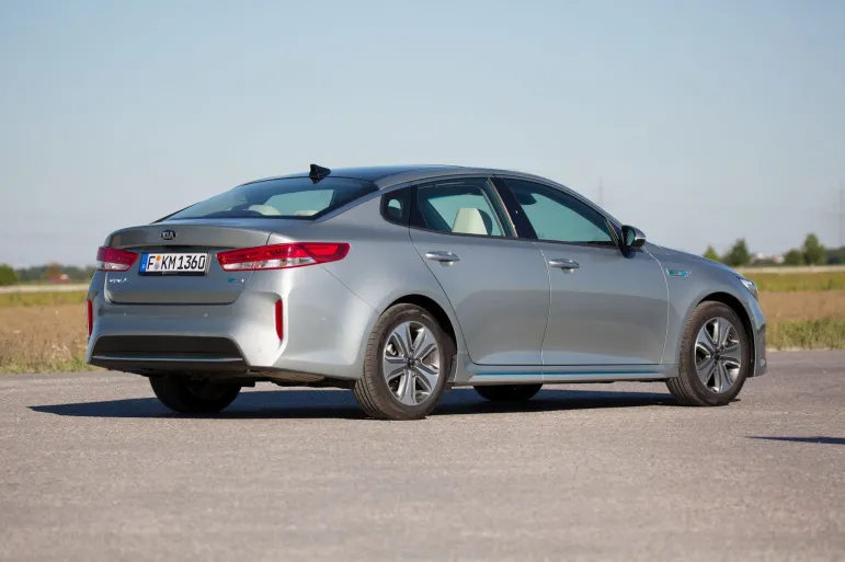 Nowa Kia Optima 2016 Plug-In Hybrid