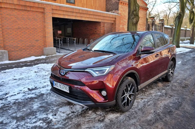 Test Toyota RAV-4 Hybrid 2,5 (197 KM) E-CVT