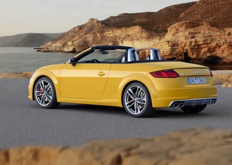 Audi TT Roadster 2015