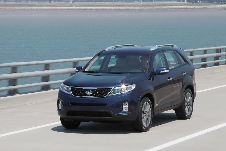 Kia Sorento -przód