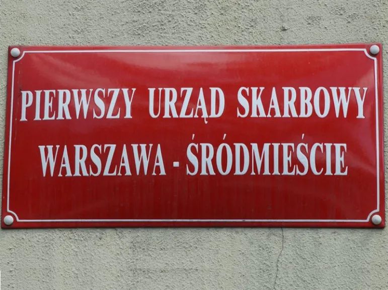 Naczelnikiem Urzędu Skarbowego właściwym dla złożenia formularza SD-Z2 jest Naczelnik właściwy dla ostatniego miejsca zamieszkania spadkodawcy.