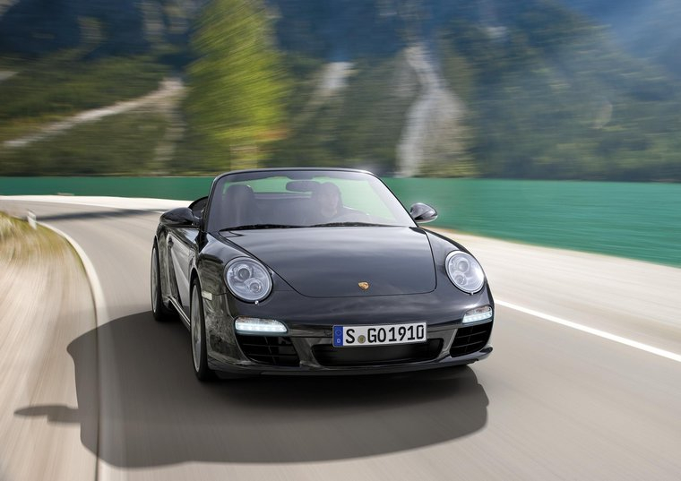 Spryskiwacze często się psują, ale zwykle można szybko przywrócić ich działanie. Fot. Porsche