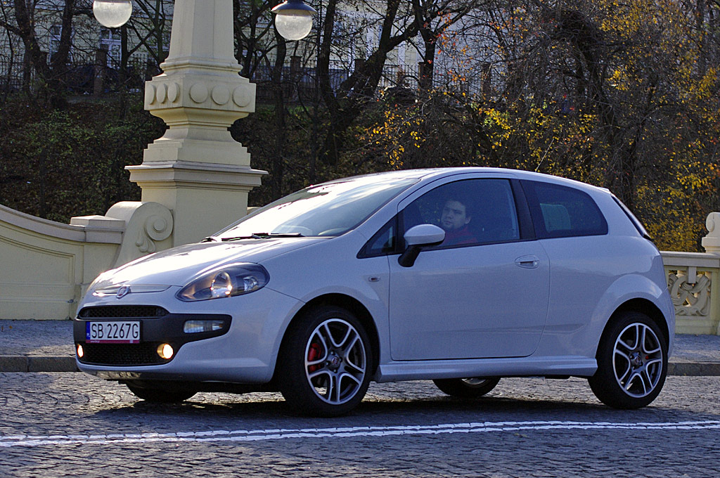 Mimo małej pojemności skokowej silniki wykonane w duchu tzw. downsizingu zapewniają bardzo dobre osiągi i niskie spalanie.