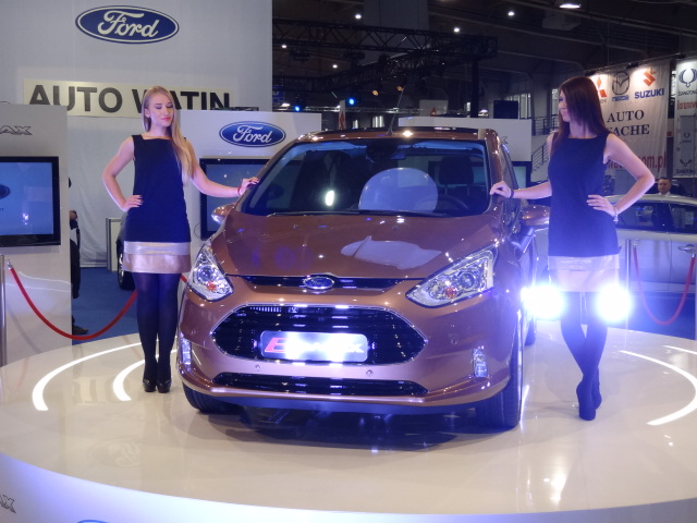 Nowy Ford B-Max miał swoją światową premierę na targach genewskich w marcu br. W Polsce zadebiutował w zeszły weekend podczas Poznań Motor Show.