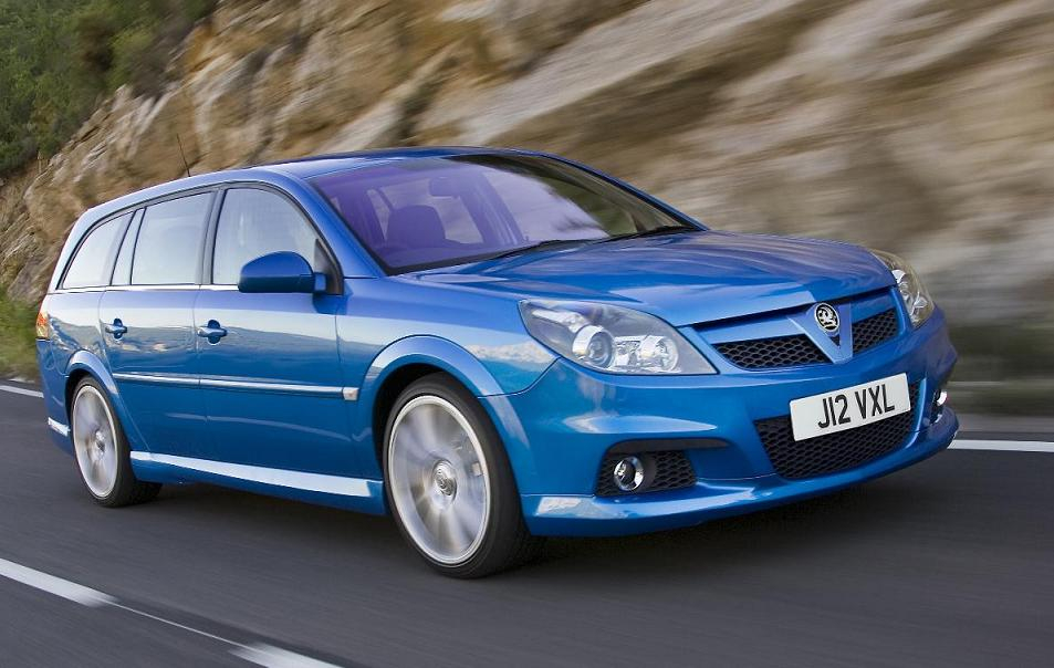 Opel Vectra OPC w Wielkiej Brytanii występował jako Vauxhall Vectra VXR