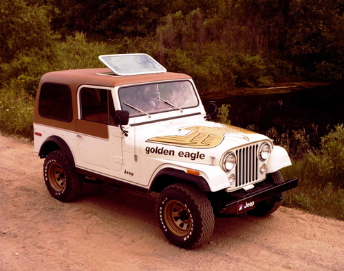 Czy w każdą drogę gdzie nie ma zakazu wjazdu można wjechać? Czy do każdego lasu można wjechać? fot. Jeep
