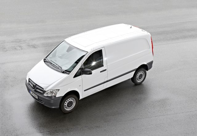 Mercedes-Benz Vito Sticker fot. Mercedes-Benz