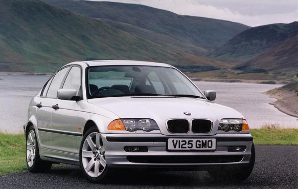 Jak wymienić uszczelkę filtra oleju w BMW E36? Fot. newspress