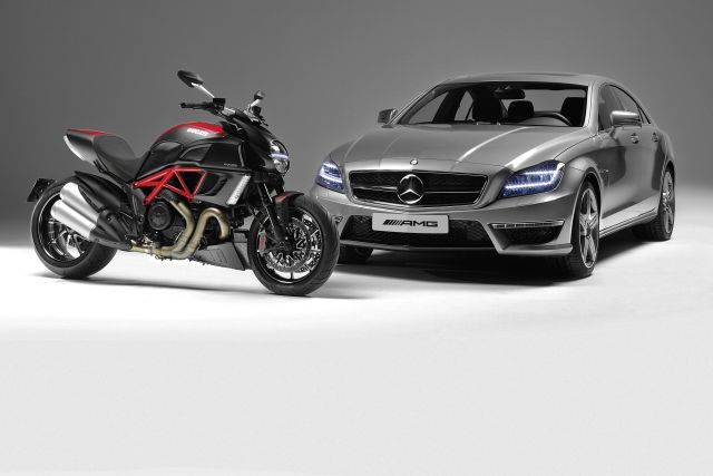 Teraz firmy AMG i Ducati łączą swoje siły i zamierzają dotrzeć do nowych grup klientów fot. Mercedes