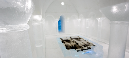 Ice Hotel w szwedzkim miasteczku Jukkasjärvi