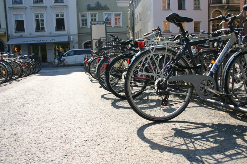 Prozdrowotne działania w banku Credit Agricole. / Fot. Fotolia