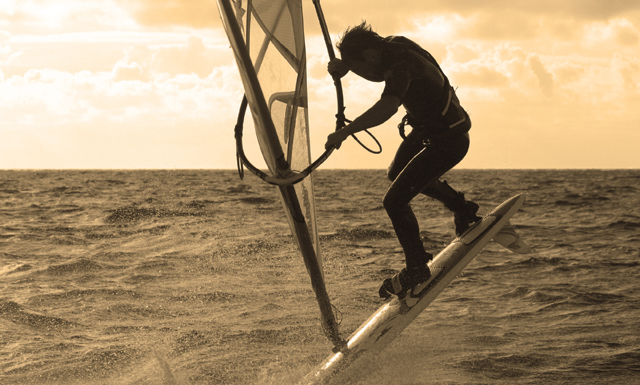 windsurfing