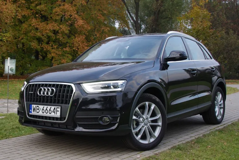 Audi Q3 - lewy przód fot. Maciej Medyj