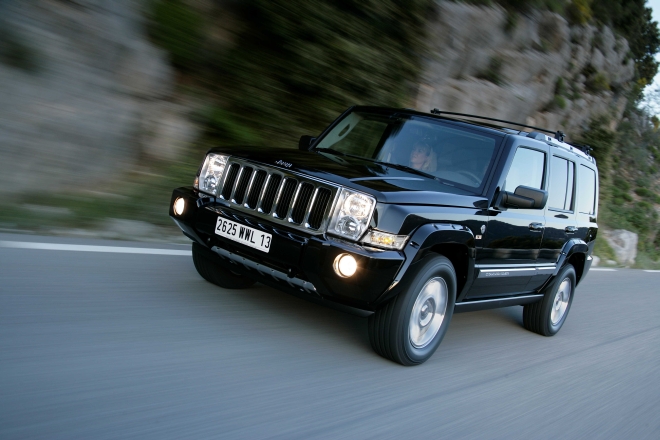 Jeep Commander - przód