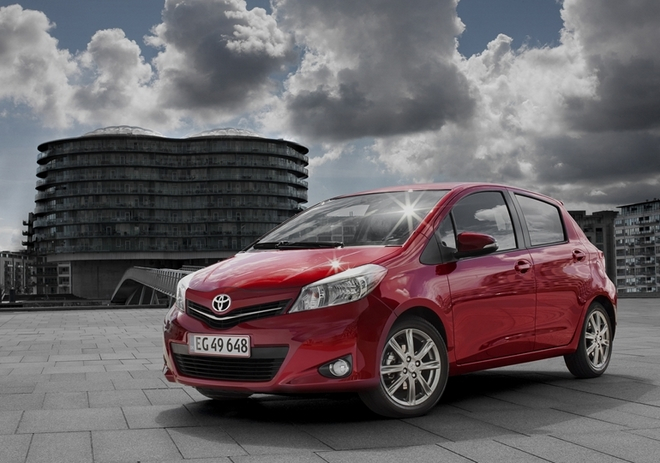 Toyota chce sprzedać 200 000 sztuk nowego Yarisa w ciągu roku