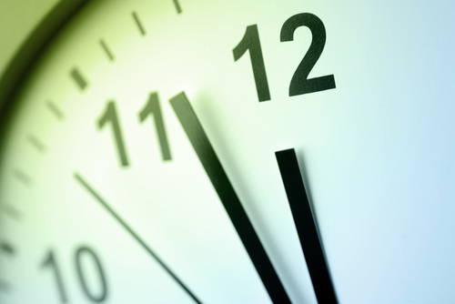 Rozliczanie spóźnień i nieusprawiedliwionych nieobecności w pracy. / Fot. Fotolia