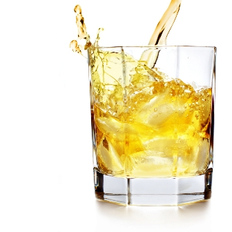 Zezwolenia na obrót hurtowy napojami alkoholowymi o zawartości powyżej 18% alkoholu wydaje minister gospodarki.