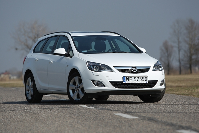 Opel Astra Sports Tourer fot. moto.wieszjak