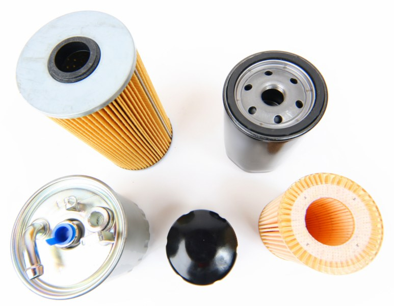 Jak często trzeba wymianiać filtry w samochodzie? Fot. Fotolia