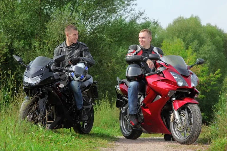 dłuższa podróż motocyklem Fot. Fotolia