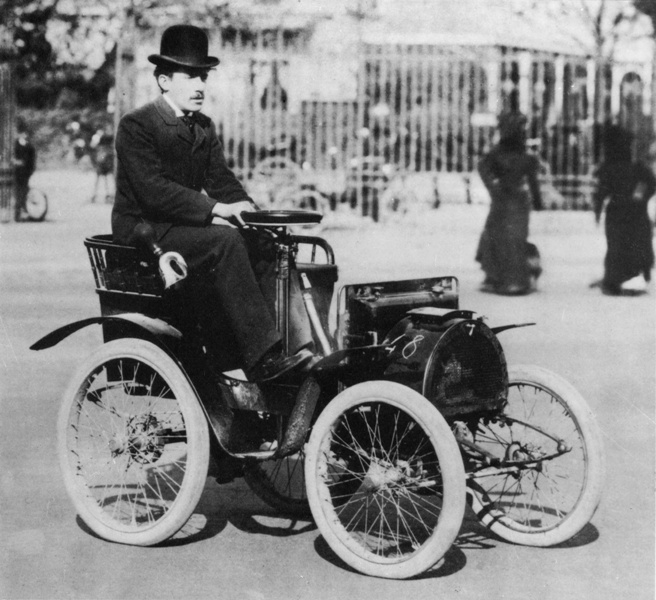 Louis Renault i jego Voiturette Type A 1899r.