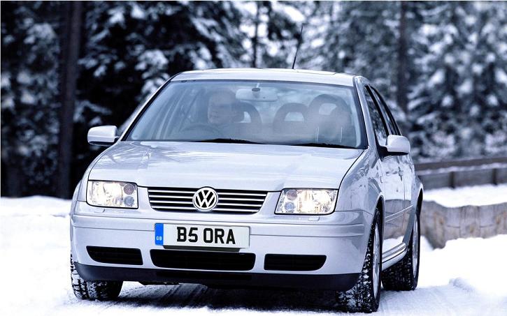 Kontrola automatycznej skrzyni biegów w Volkswagenie Bora. Fpt.Newspress