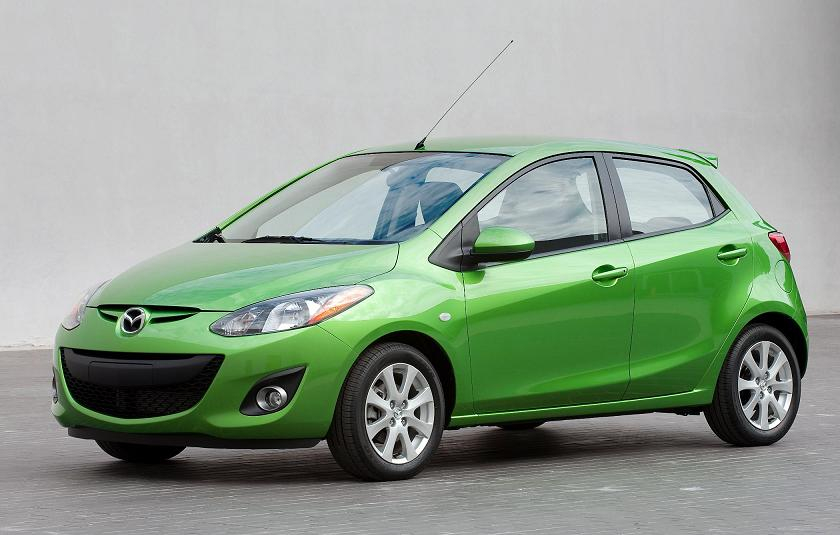 Mazda 2 jak każda Mazda jest samochodem wartym polecenia. Ta marka szczęśliwie unika wad produkcyjnych i słabych modeli stale umacniając swoją pozycję na rynku i utrwalając opinię auta niezawodnego w świadomości odbiorców.