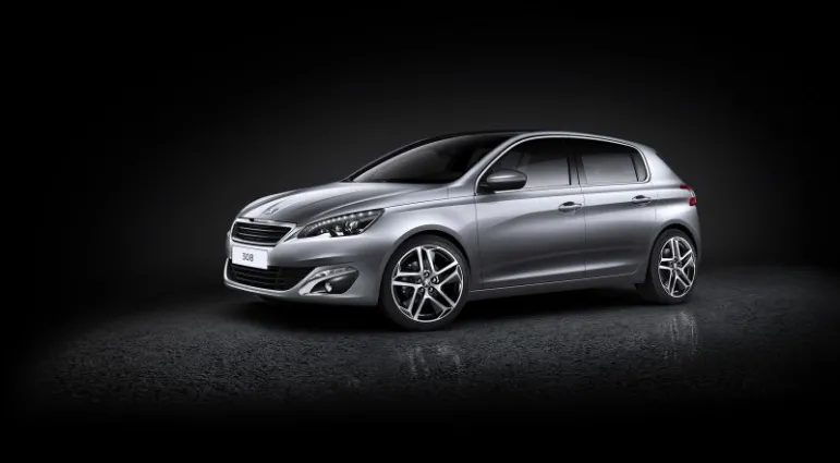 Peugeot 308 zaskakuje 470-litrowym bagażnikiem w wersji hatchback.