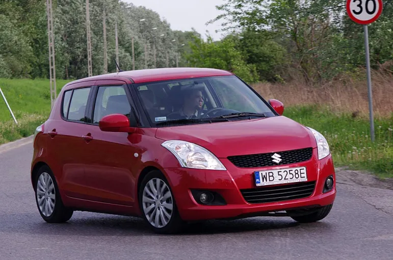 Suzuki Swift Elegance -przód 