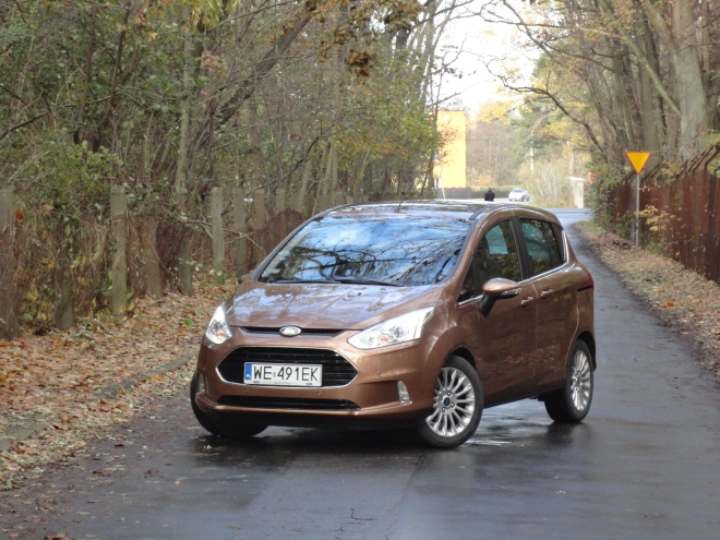 Ford B-Max - przód