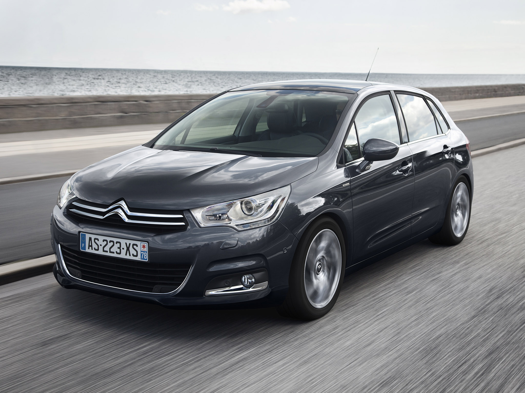 Używane: Citroen C4 II (od 2010) - lepszy od poprzednika?