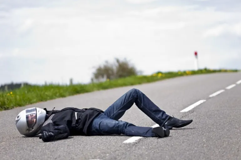 Czy bliskim zmarłego sprawcy wypadku przysługuje zadośćuczynienie?/ fot. Fotolia