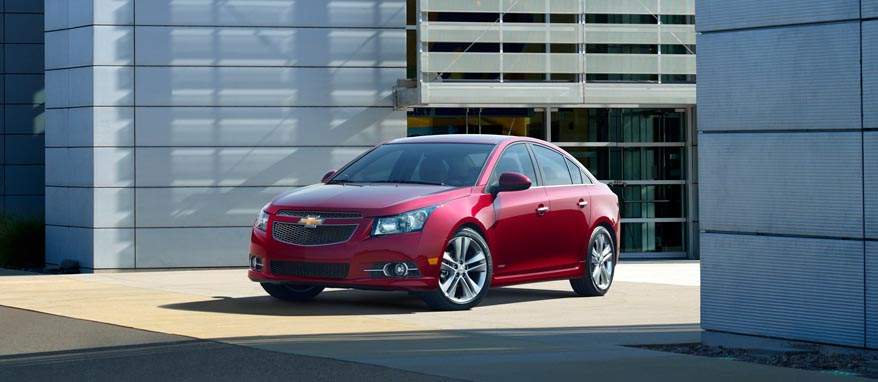 Cruze to pierwszy od 5 lat samochód wśród marek amerykańskich, który uplasował się na czele segmentu aut kompaktowych tamtejszego rynku fot. Chevrolet