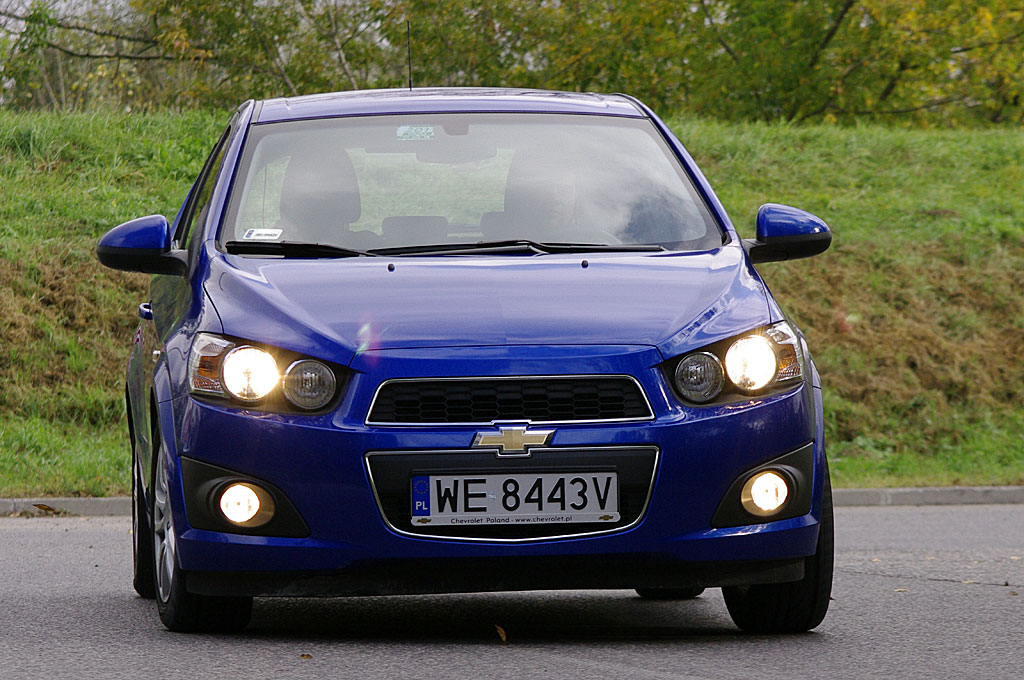 Chevrolet Aveo - przód