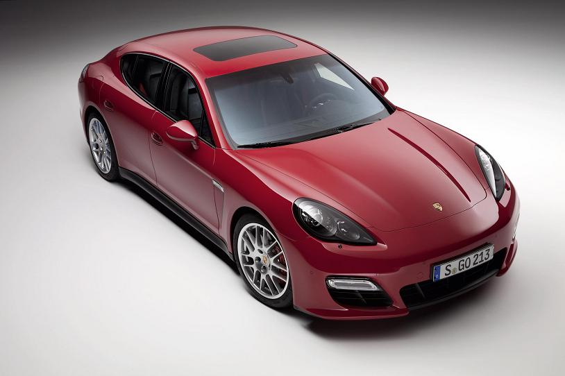 Porsche Panamera GTS ma wypełnić lukę pomiędzy Panamerą S i Panamerą Turbo.