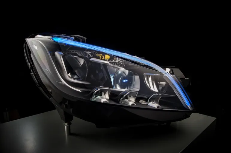 reflektory LED Mercedes-Benz 2014/2015