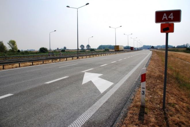 Bramka automatyczna autostrada. Jak z niej korzystać?