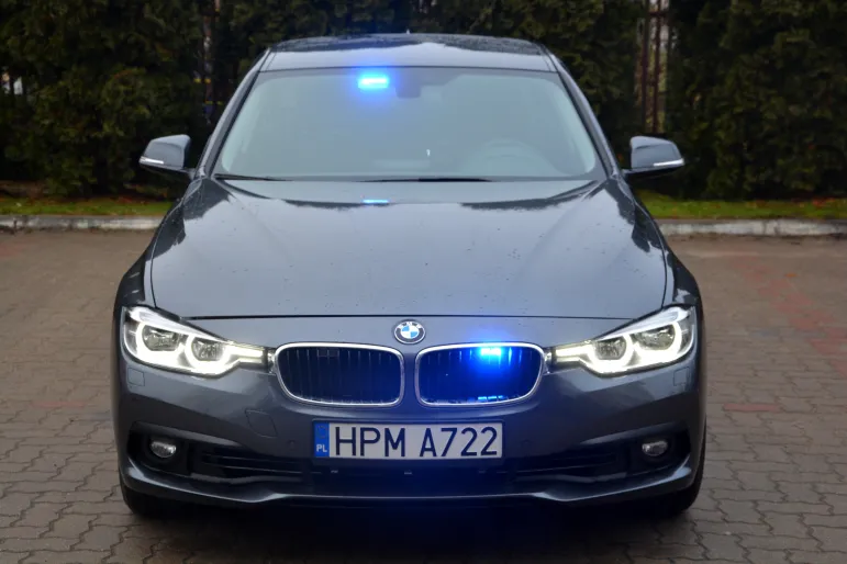 Kolejne nieoznakowane BMW trafiło do policji / fot. Policja