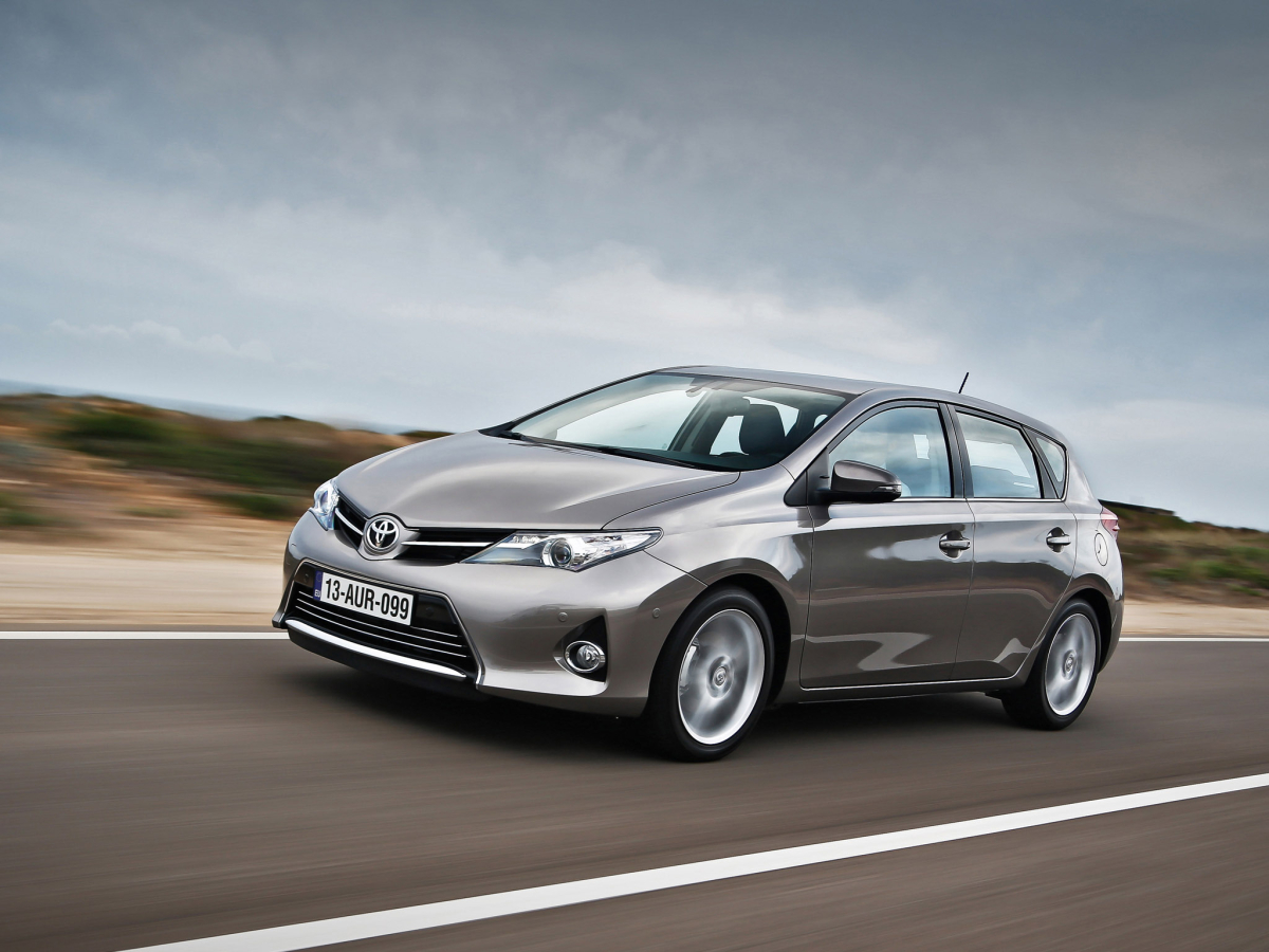 Używane: Toyota Auris II (od 2012)