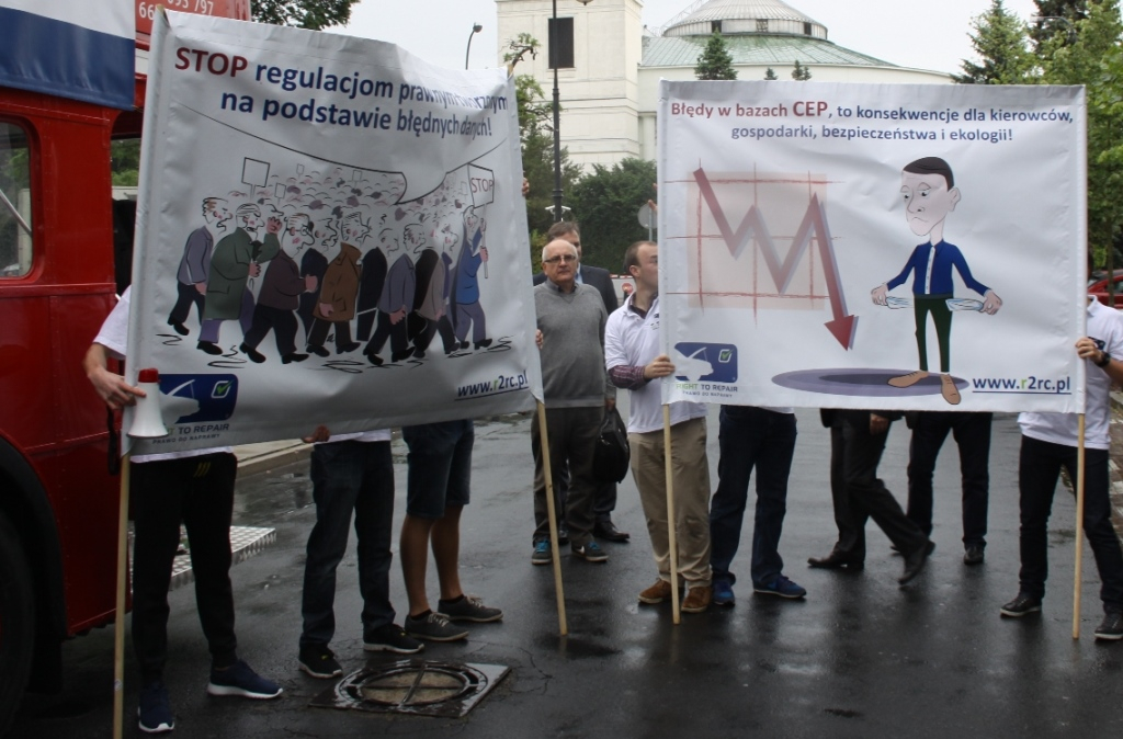 RPO apeluje o zniesienie całkowitego zakazu zgromadzeń publicznych