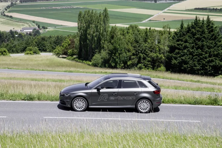 Producenci aut stworzą europejską sieć ładowania wysokiej mocy / fot. Audi