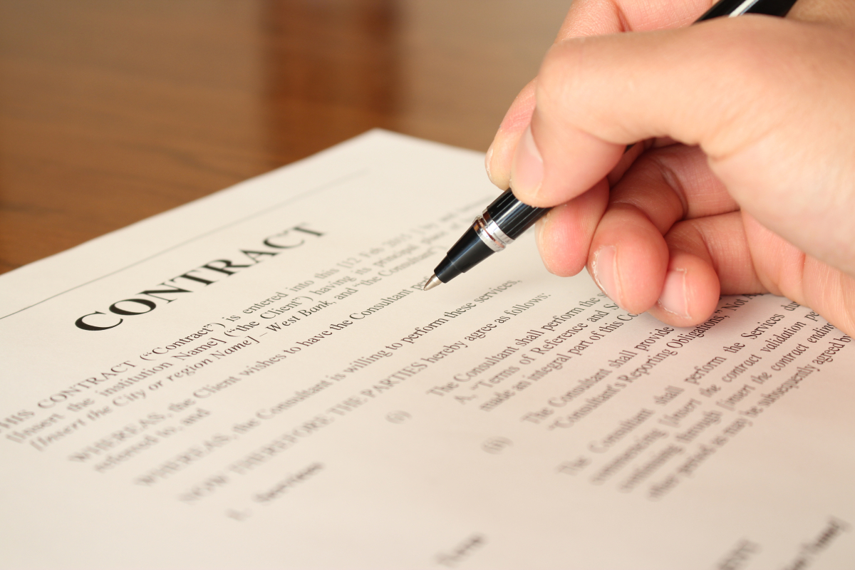 Porozumienie trójstronne w sprawie wykorzystania urlopu wypoczynkowego /Fot. Shutterstock