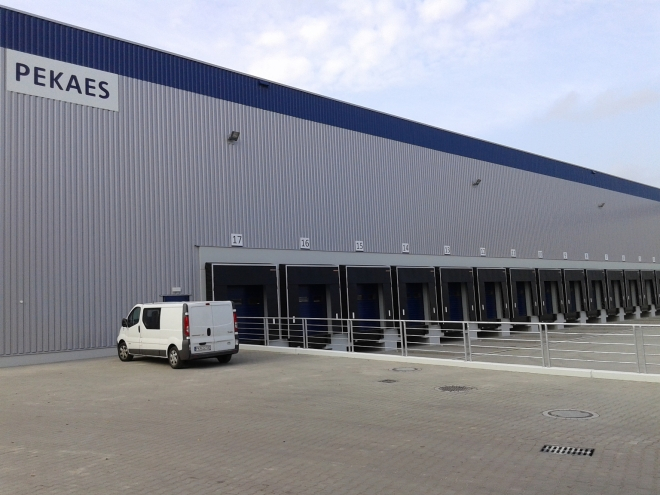 Nowy terminal PEKAES w Poznaniu.