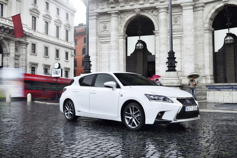 Lexus CT 200h