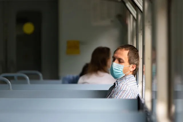 Nowy Jork kolejnym stanem bez obowiązku noszenia maseczek