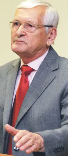 "Regulamin nie może zmieniać konstytucji"