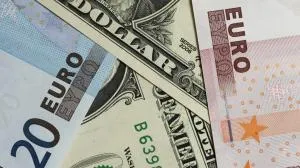 Wyprzedaż EUR/USD po „rozwiązaniu” dla Cypru